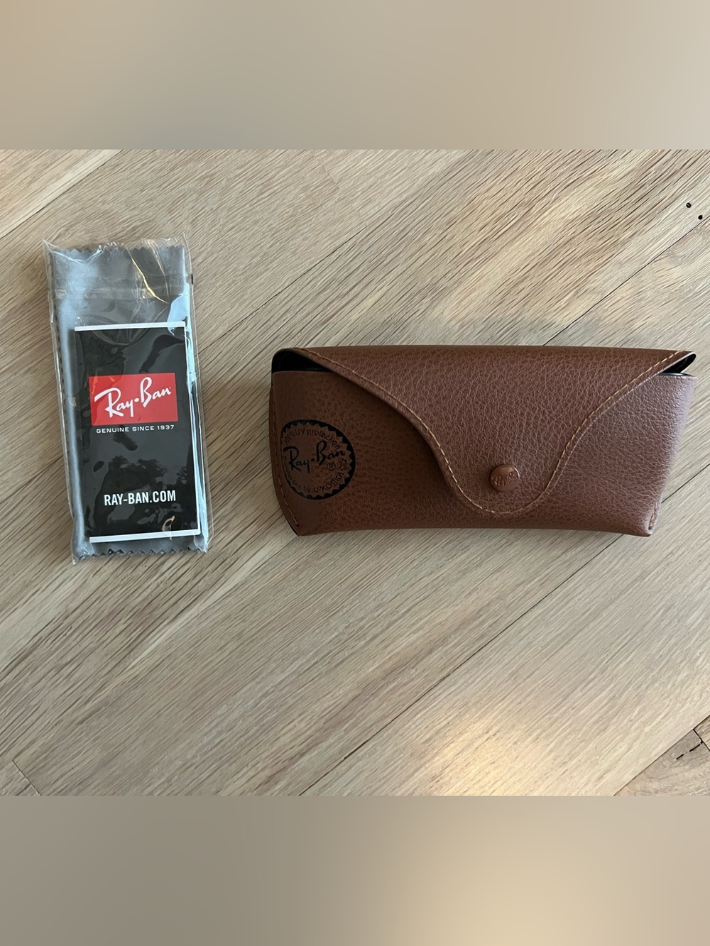 Ray-Ban Brown Leather Sunglasses Case with Logo Snap